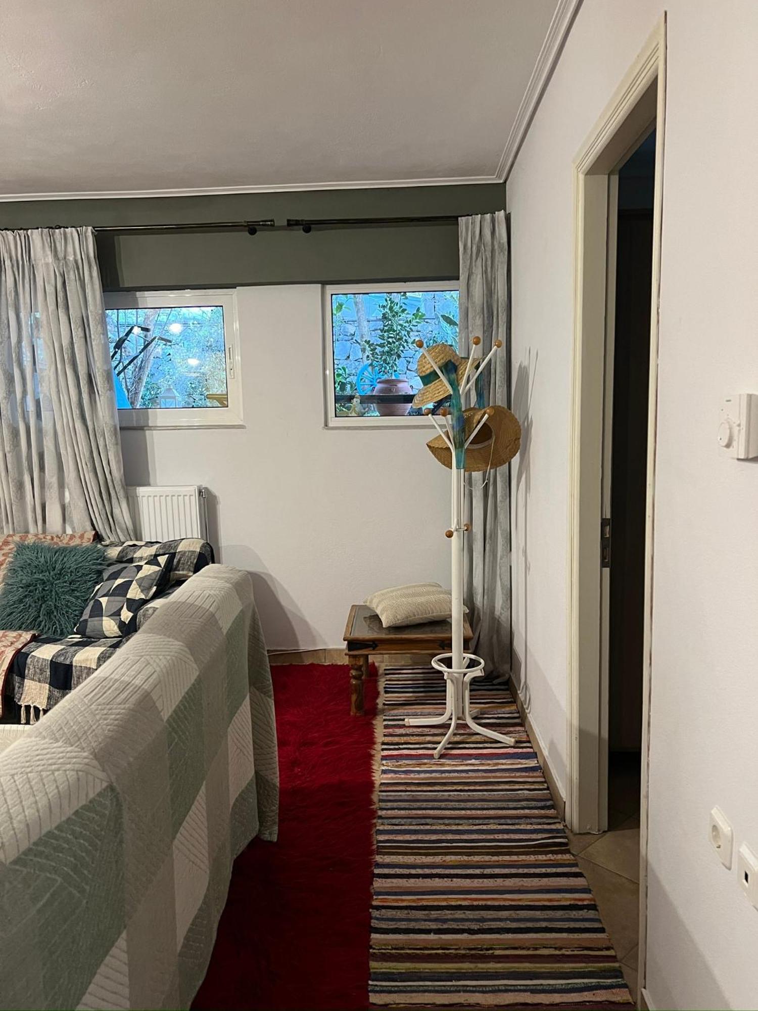 דירות אמפיקליה Alonaki House מראה חיצוני תמונה